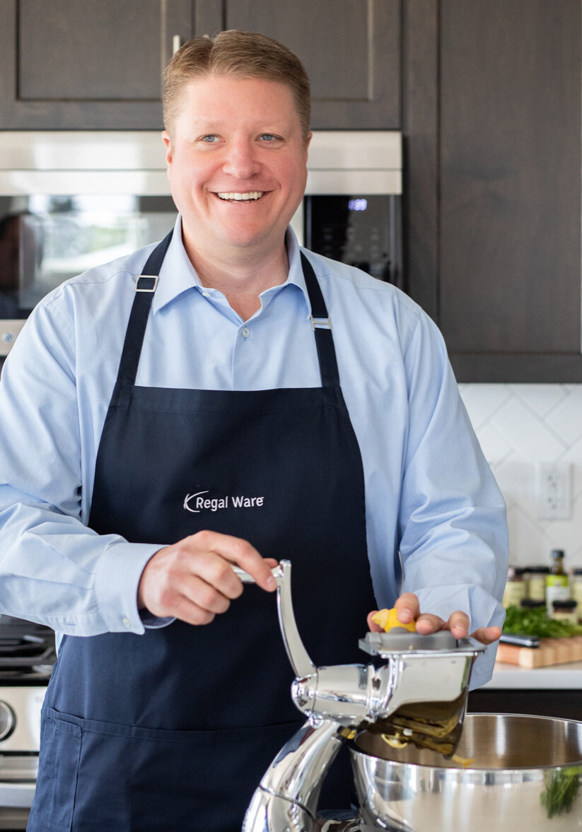 Ryan Reigle Apron Action 1-1400x2100-73508e4 1 Ryan Reigle